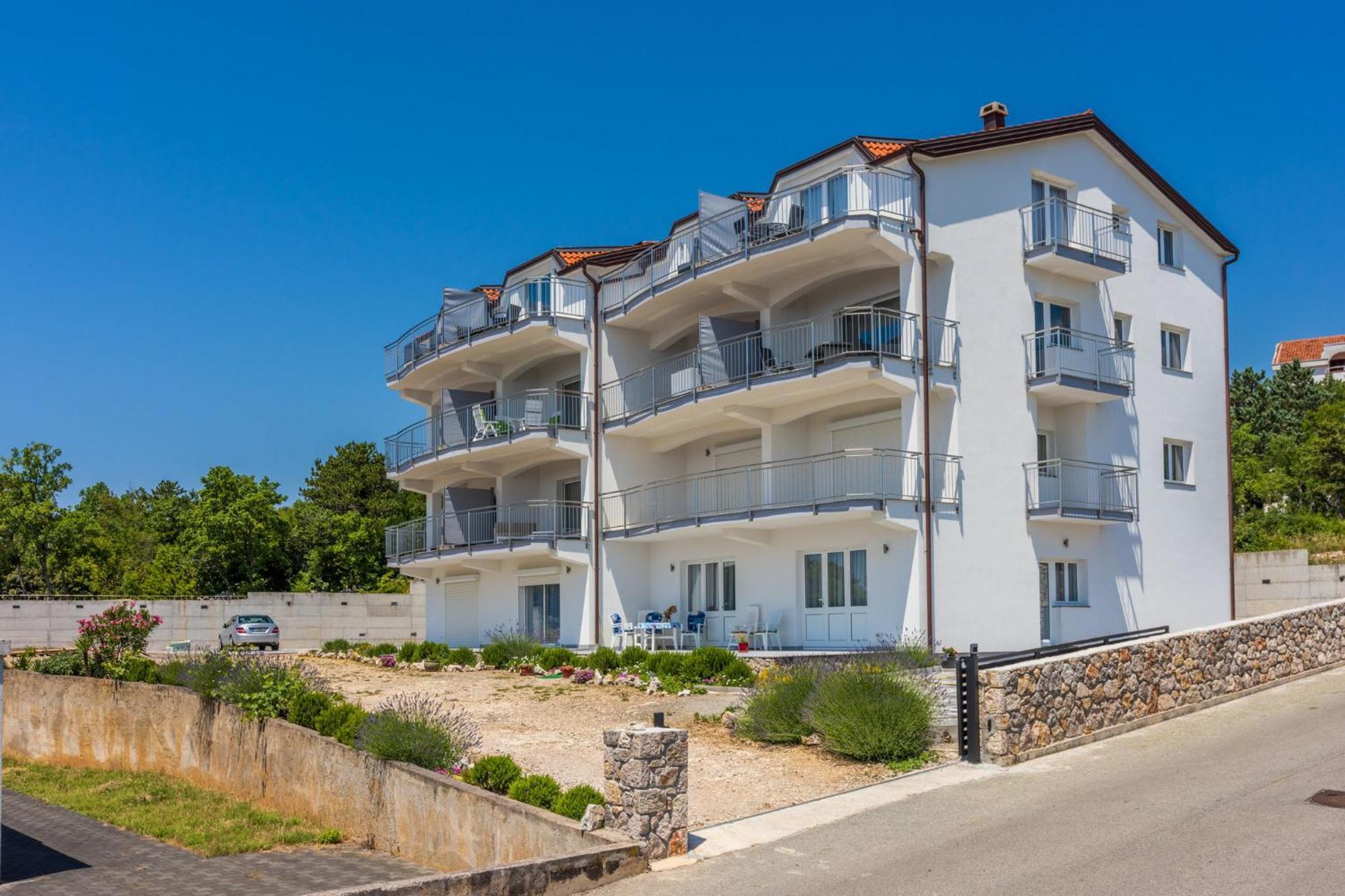 Apartments Sunshine E Crikvenica Luaran gambar