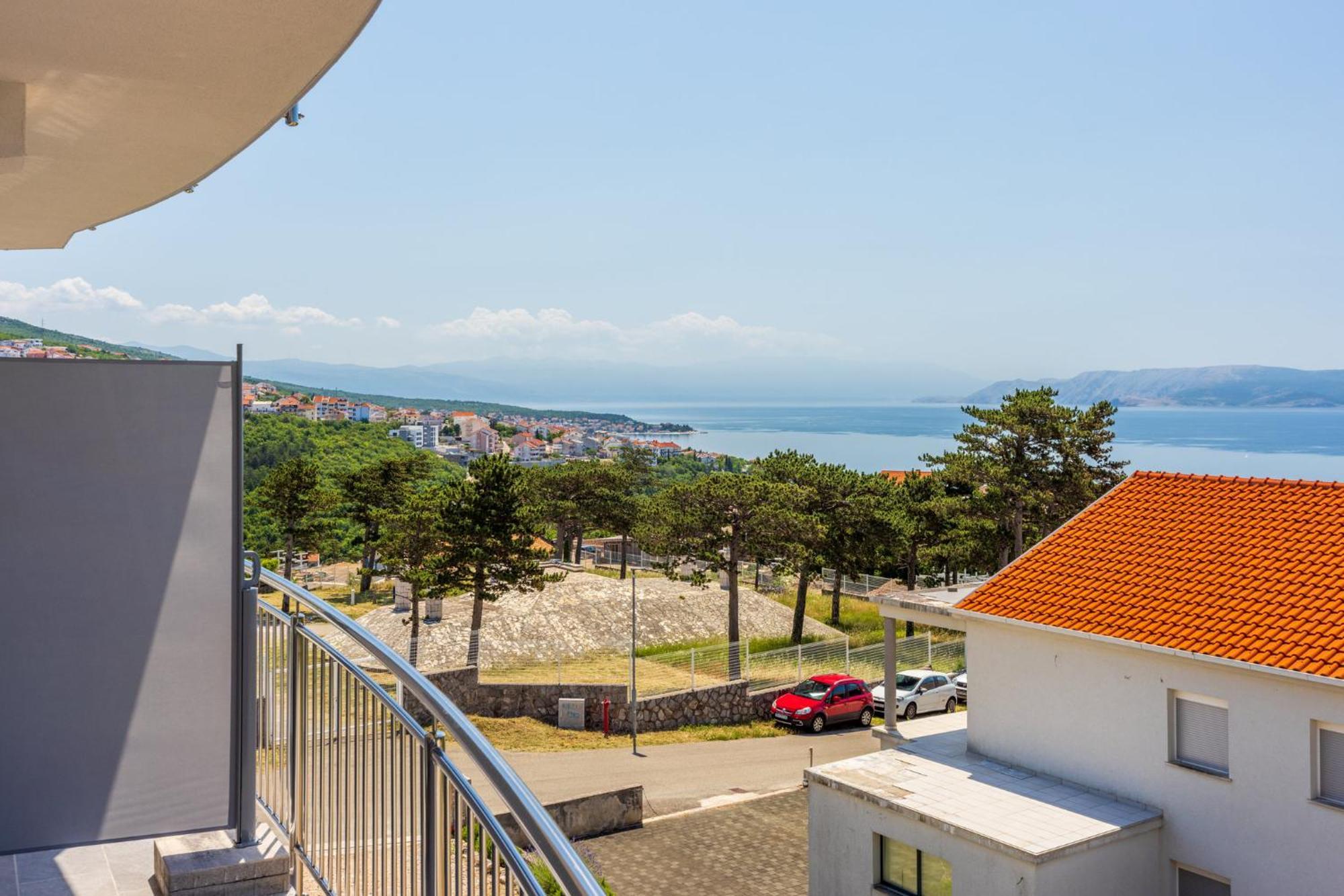 Apartments Sunshine E Crikvenica Luaran gambar